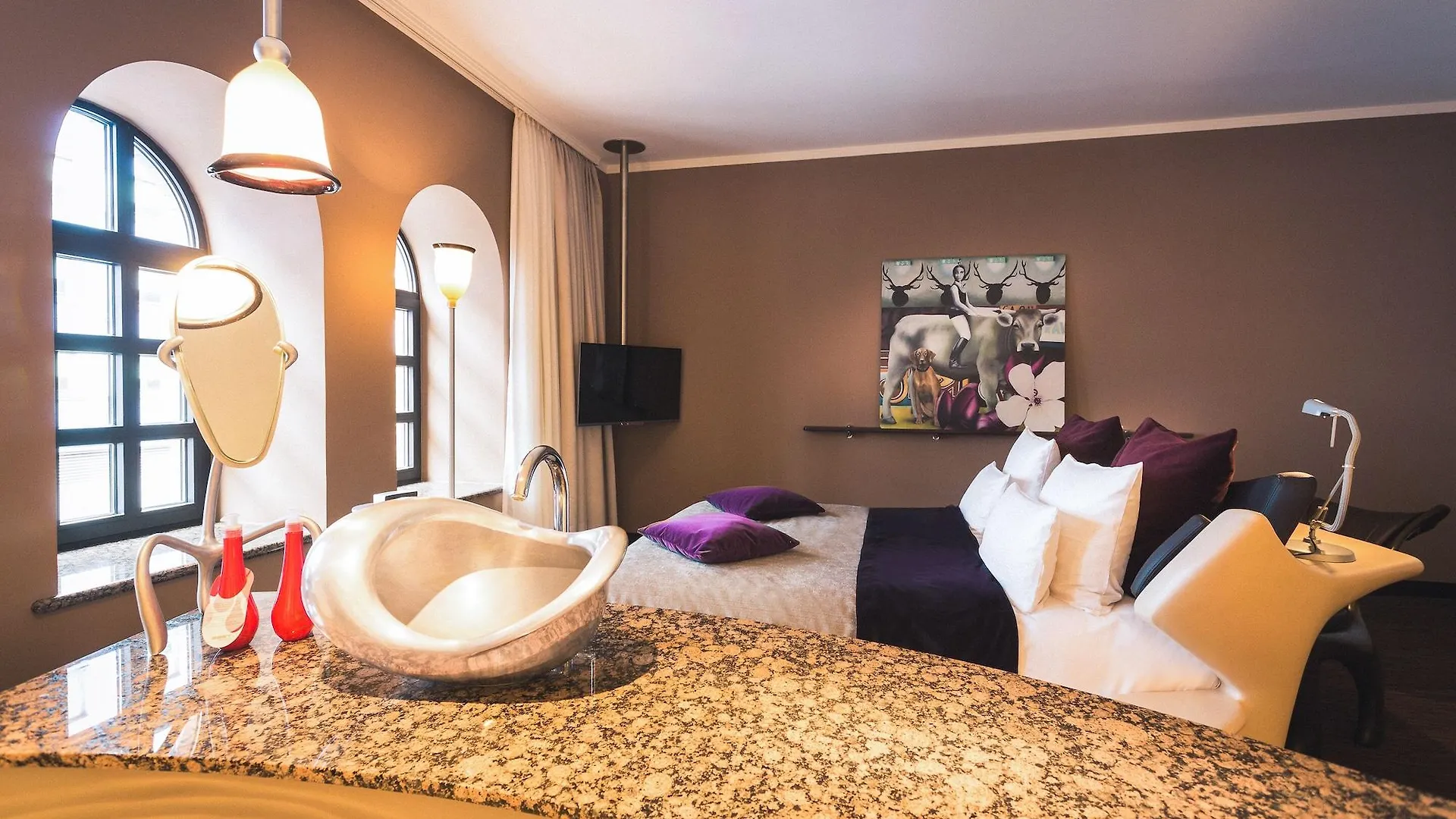 East Hotel Hamburg 4*,